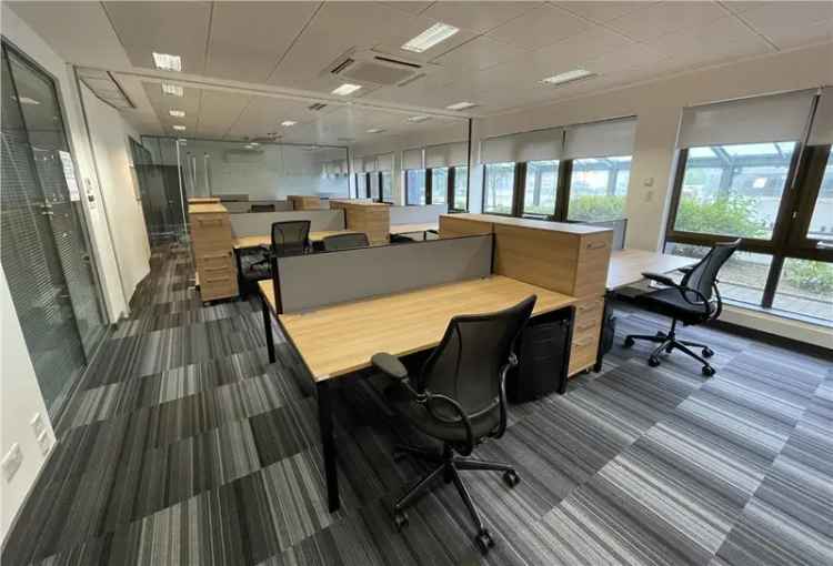 Office For Rent in London, England