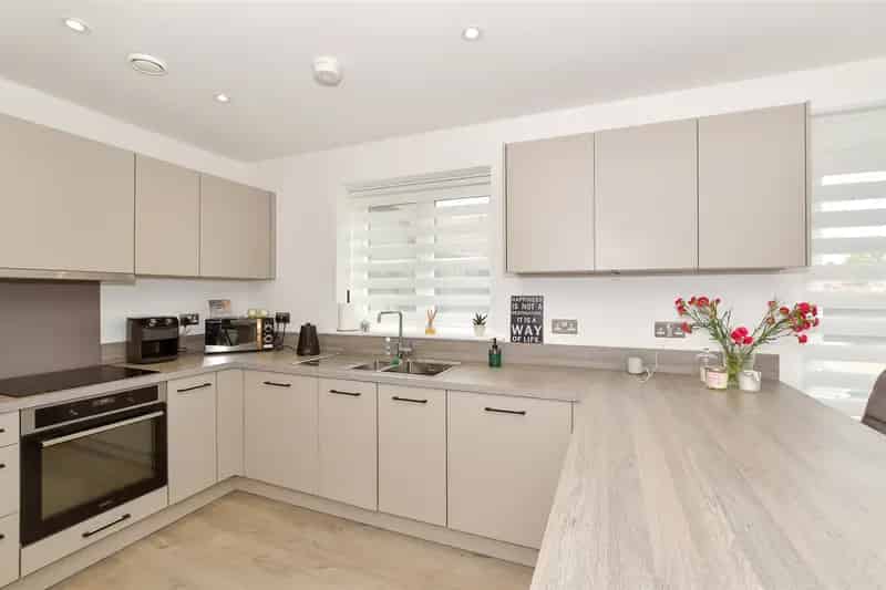 2 Bedroom Flat for Sale in Paddock Wood
