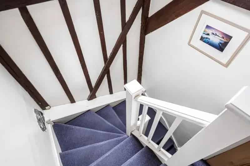 1 Bed Barn Conversion for Sale - No Onward Chain
