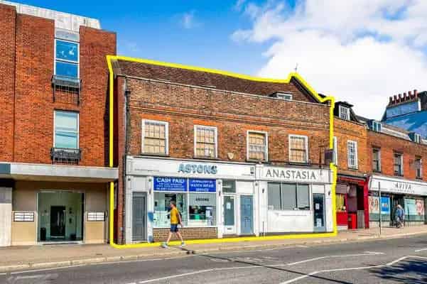 St Albans Mixed-Use Investment Property with Development Potential