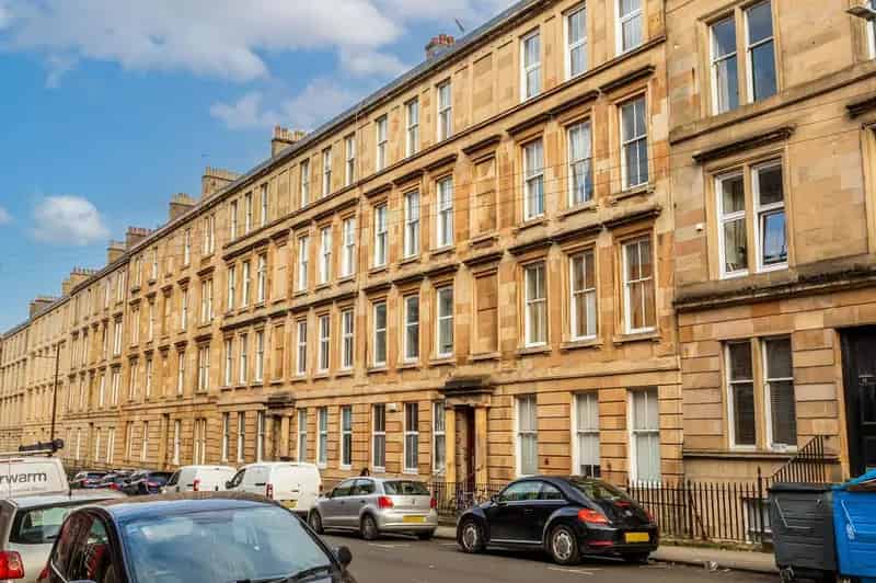 2 bedroom flat for sale Scotland