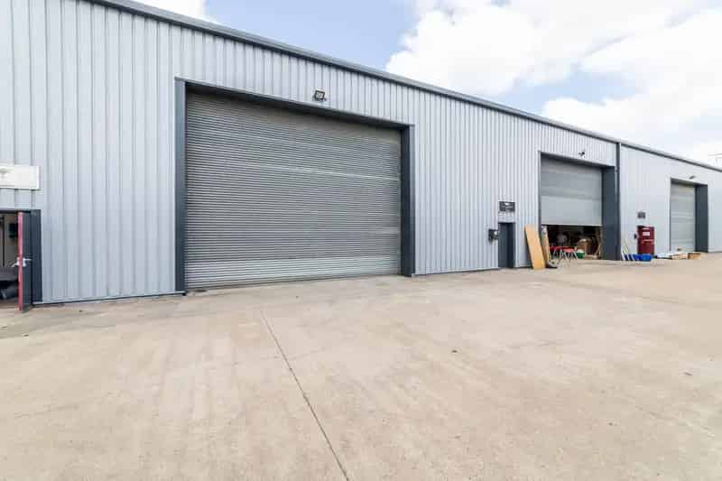 Refurbished Trade Counter Units Grantham 1975-7102 sqft