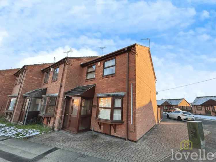 3 bedroom end of terrace house for sale