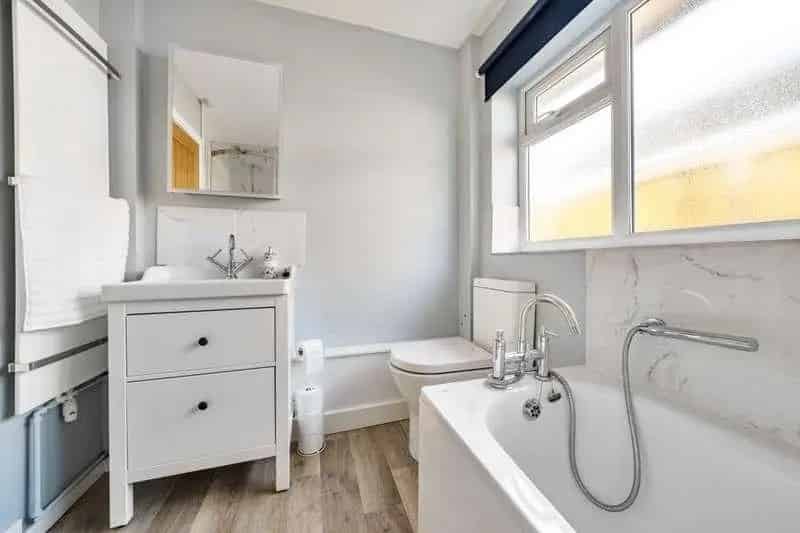 3 Bed Extended Bungalow for Sale Single Garage Off Street Parking