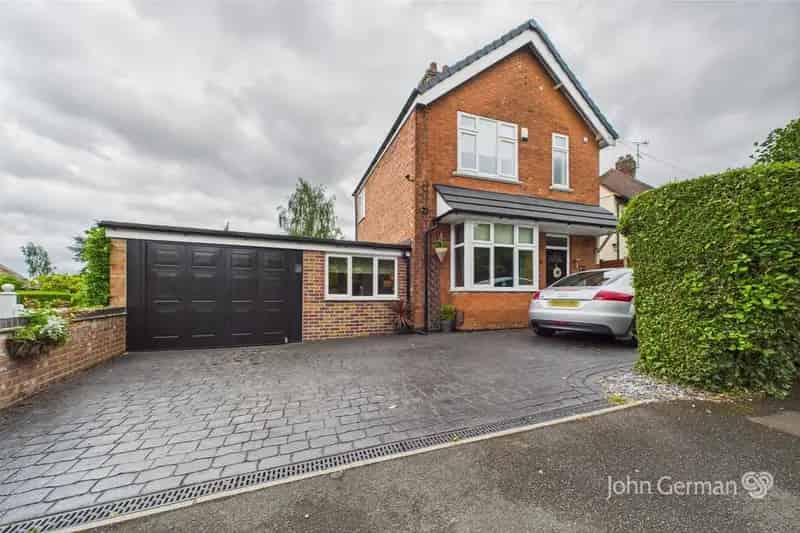 3 Bedroom Detached House for Sale