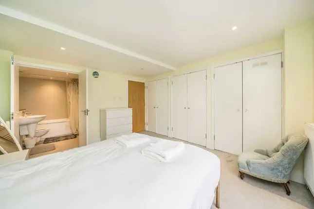 Luxury Split Level Apartment Tottenham Road N1