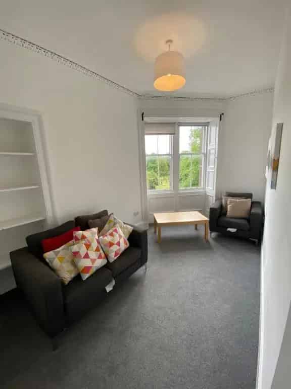 3 Bedroom Flat to Rent