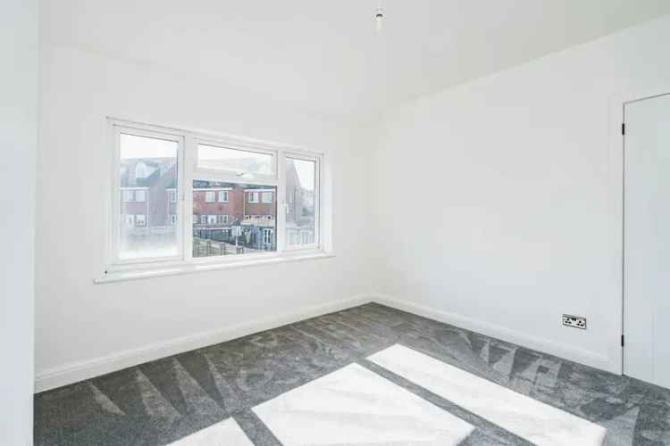 3 Bed Semi Detached House Dudley Family Home Refurbished Driveway Garden