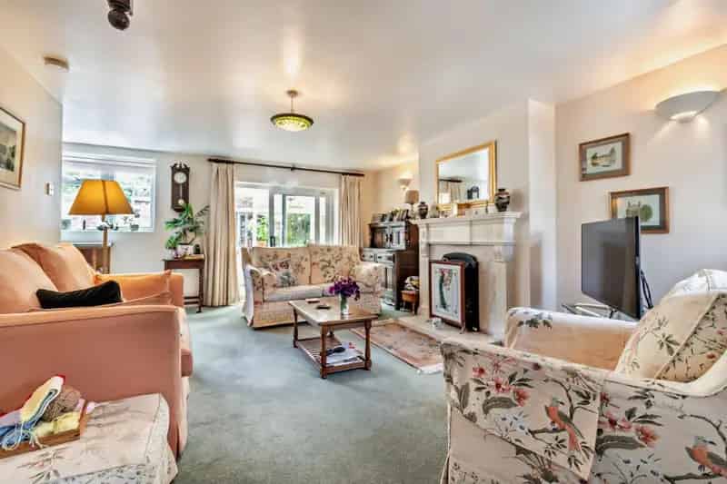 2 Bedroom House For Sale