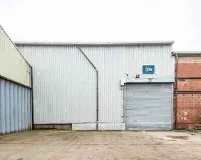 11904 sq ft Storage and Distribution Space for Light Industrial Businesses