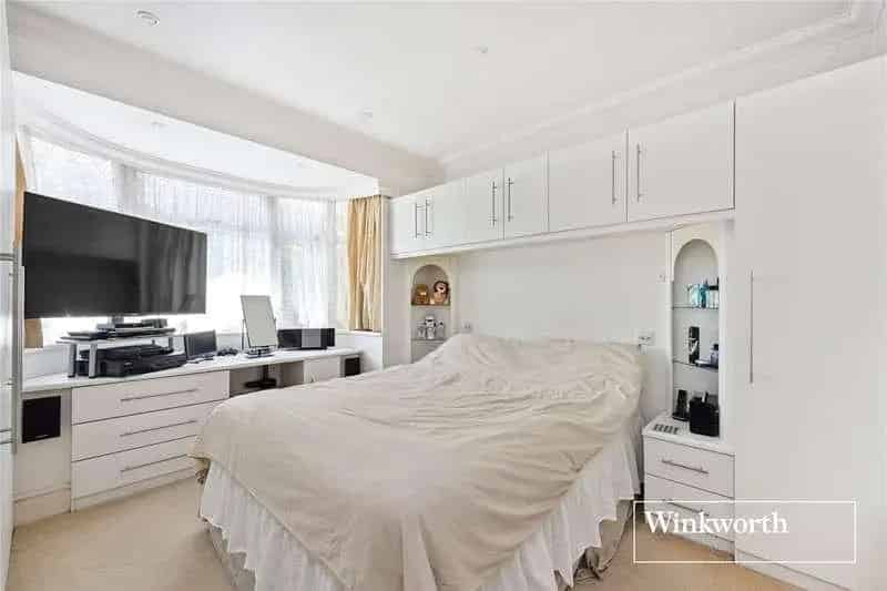 3 Bed Detached Bungalow with Annex for Sale