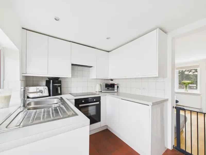 1 Bedroom Victorian Cottage for Sale