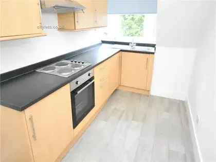2 Room Flat Aberdeen - Recently Renovated