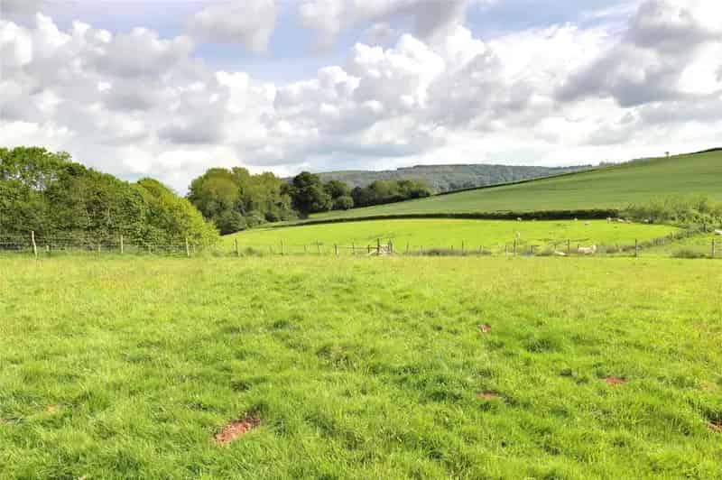 4 5 Bedroom Detached House 7 Acres Land Holiday Cottage Outbuildings