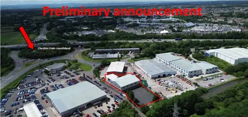 Detached Showroom Office Unit 17311 sq ft 30 Parking Spaces