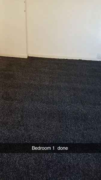 Flat For Rent in Sheffield, England