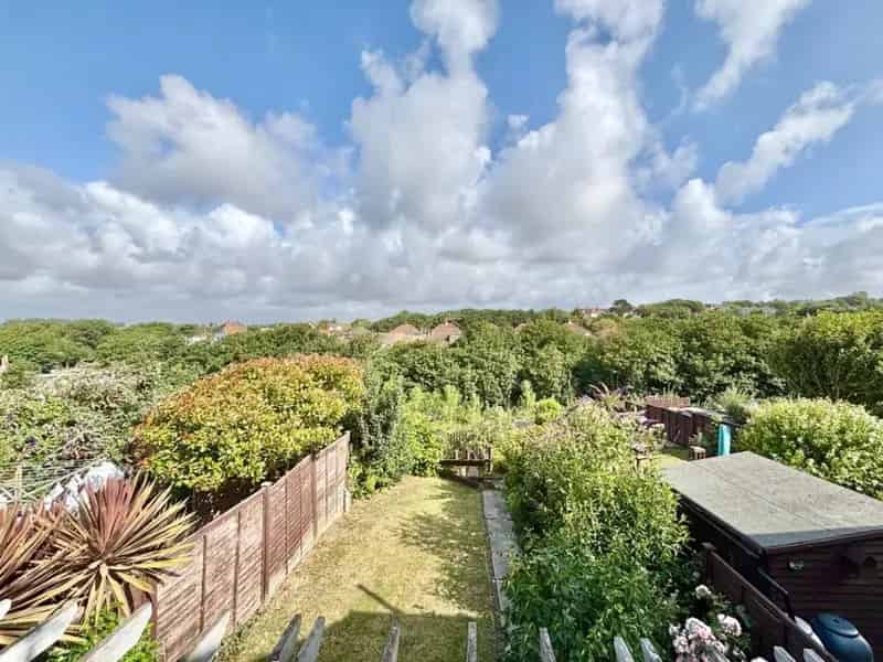 3 Bed Semi-Detached House for Sale