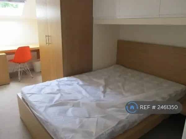 4 Bedroom Student Apartment Clifton Village