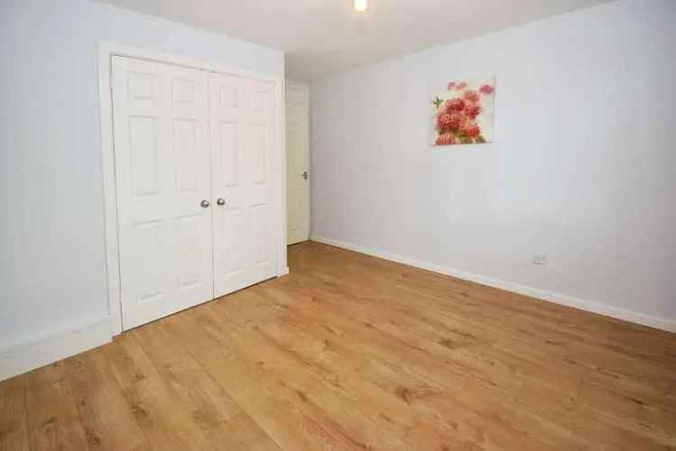 2 Bed Flat for Sale in Bebington