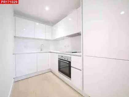 2 Room 46m² Flat in London - Furnished/Unfurnished