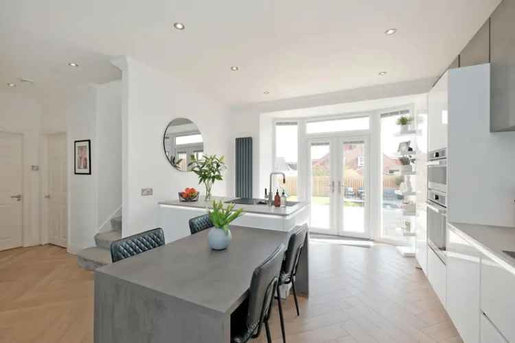 3 Bed Detached House West End Aberdeen