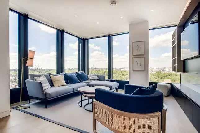 Luxury 3-Bedroom Apartment in London with City Views