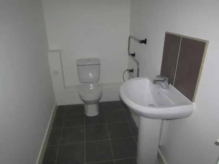 1 Bedroom Flat To Rent Available 20062025