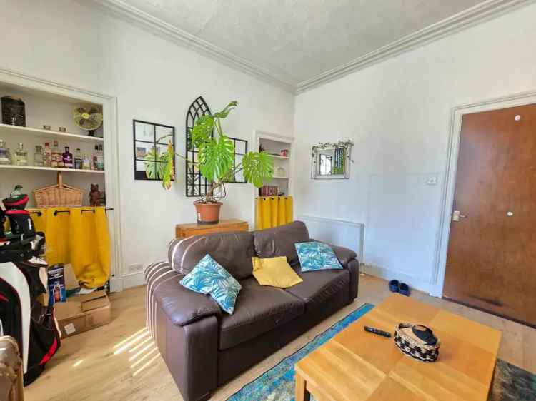 1-Bedroom Furnished Flat near Aberdeen University and ARI