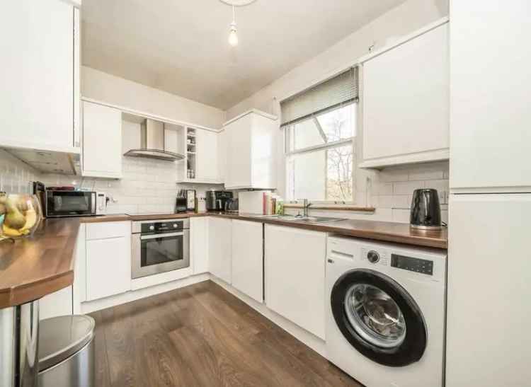 Victorian Conversion Maisonette Two Double Bedrooms Chain Free