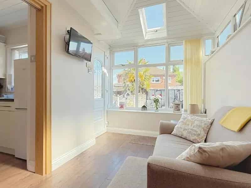 3 Bed Semi-Detached House for Sale