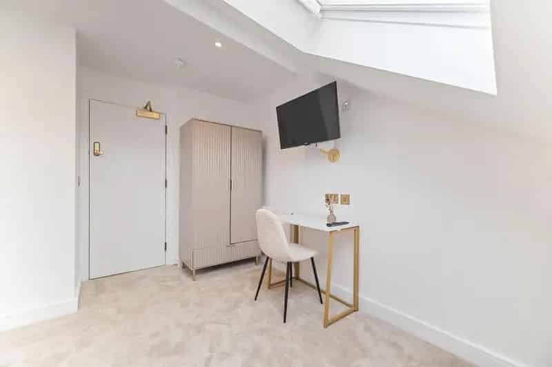 1 Bedroom House Share to Rent