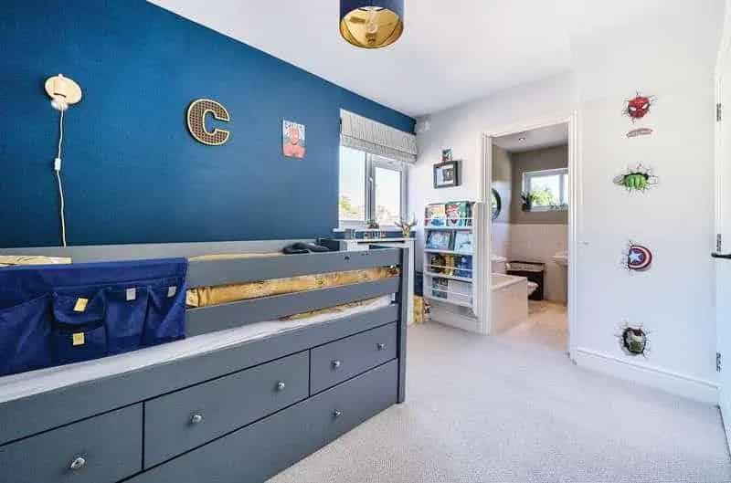 4 Bed House For Sale Hampshire