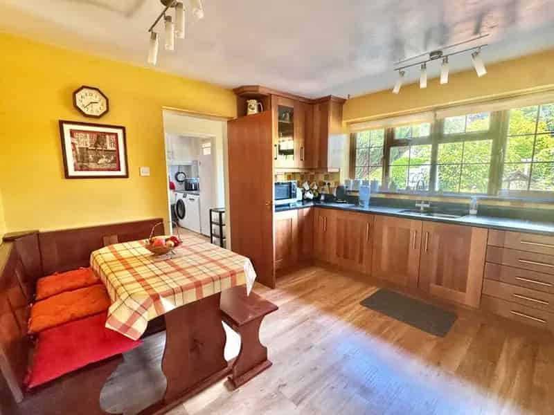 4 Bedroom Detached House for Sale in Rural Kent