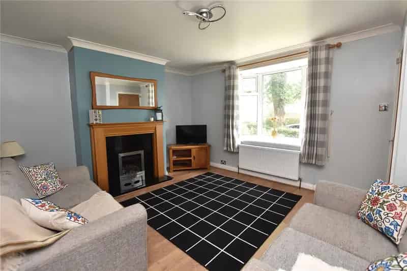 2 Double Bed Semi-Detached Home in Horsforth