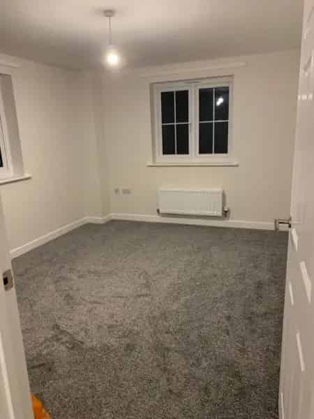 Flat For Rent , Waverley, England