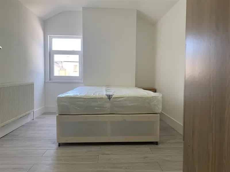 4 Double Bedroom House To Rent Near City Centre
