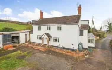 Mogridge Farm: Characterful Farmhouse with 23.36 Acres