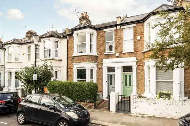 Four Bedroom House for Sale in North Kensington