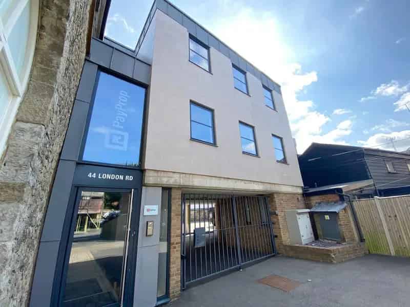 Sevenoaks Office Space: Grade II Listed Building with Private Parking