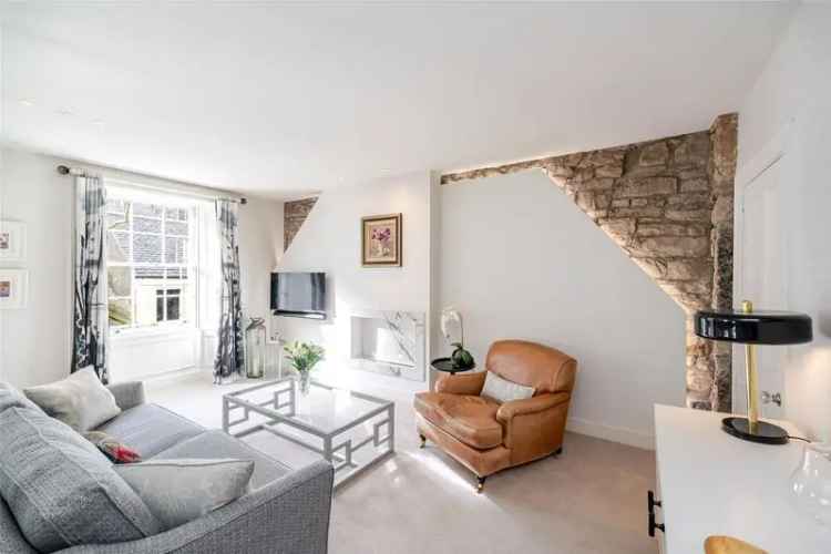 2 Bedroom Apartment for Sale in Edinburgh's New Town