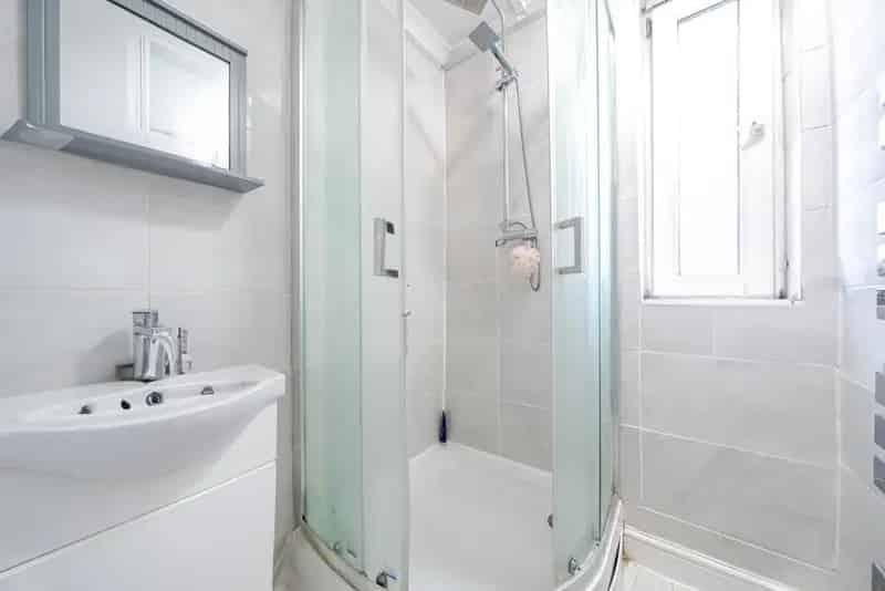 3 Bedroom Maisonette near Old Kent Road