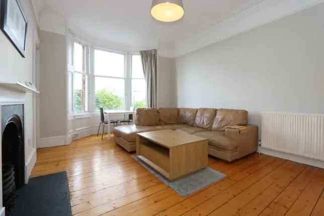 Flat to rent in Buccleuch Street, Glasgow, Glasgow City G3