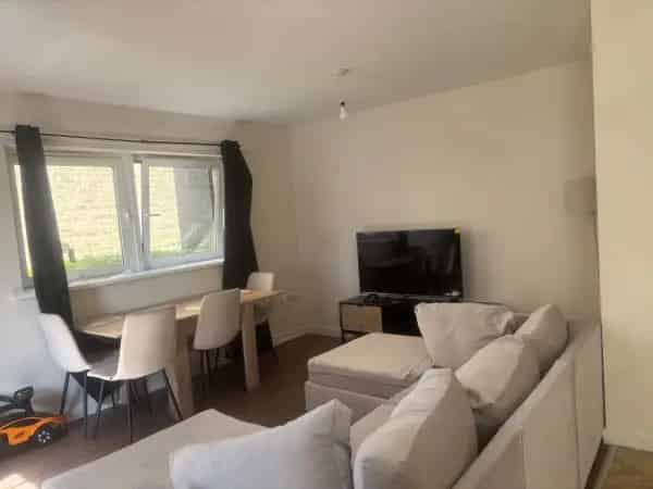 2 Bedroom Ground Floor Flat Near York City Centre