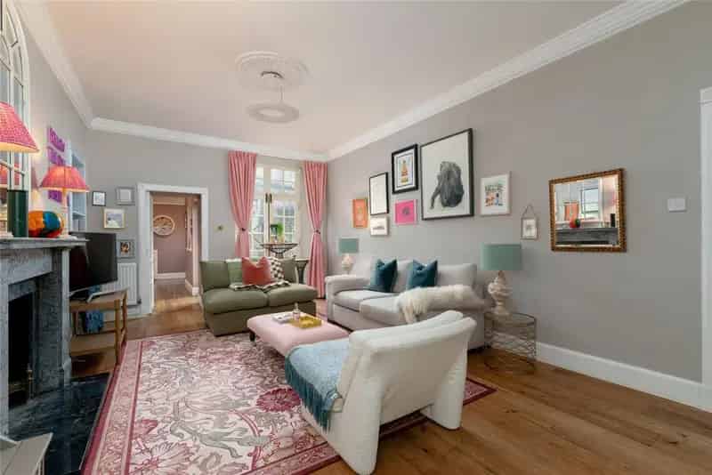 3 Bedroom Apartment for Sale Edinburgh New Town
