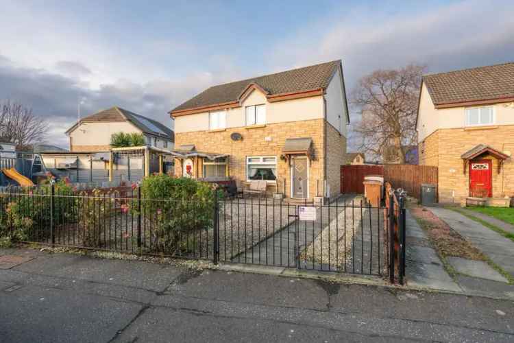 2 bedroom semi-detached house for sale