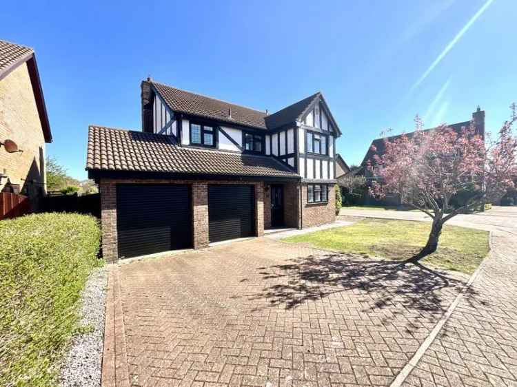 4 Bedroom Detached House for Sale in Littledown