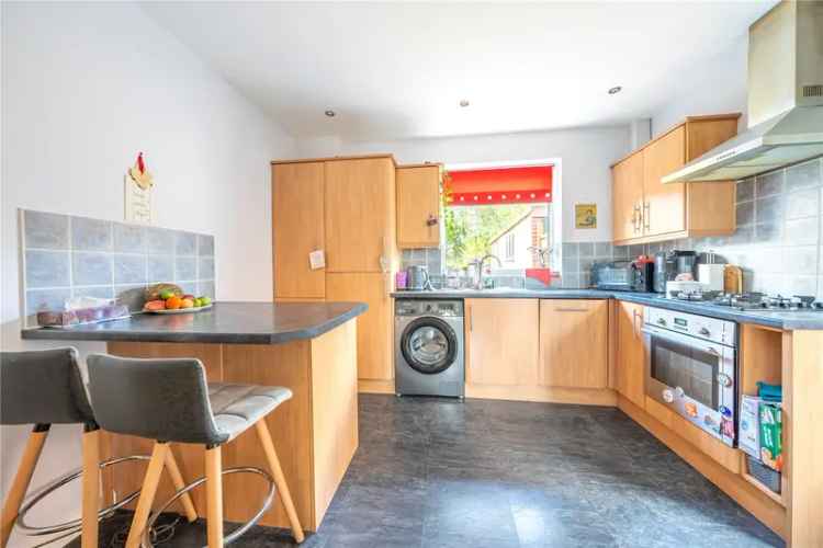 House For Sale in Leeds, England