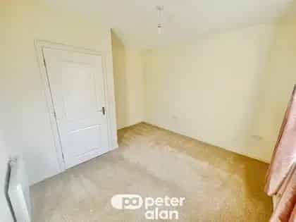 2 rooms flat of 72 m² in Cardiff