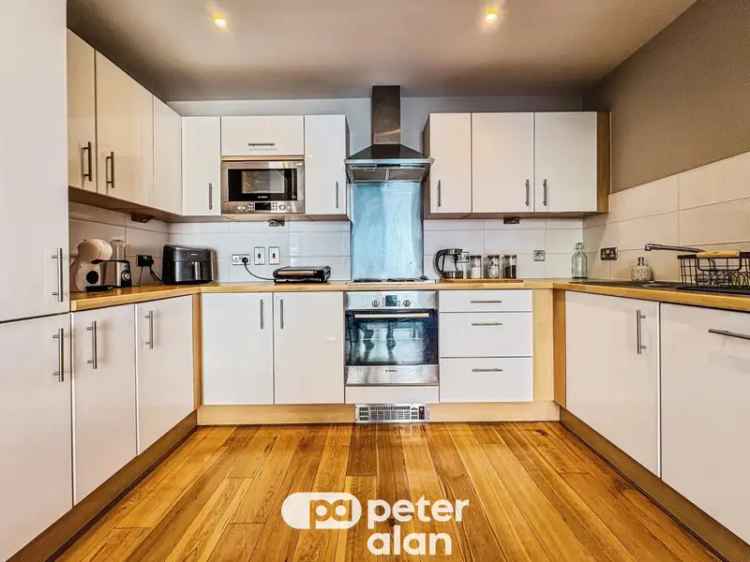 1 Bedroom City Centre Apartment - Fully Furnished