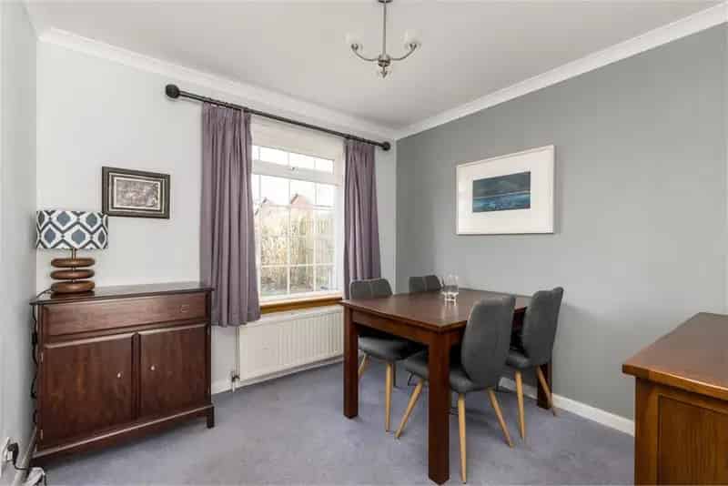 4 Bed Detached House with 2 Reception Rooms East Calder